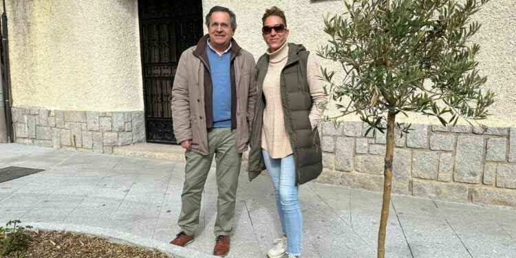 Los escolares de Villamayor protagonizan las plantaciones del Día del Árbol en el municipio