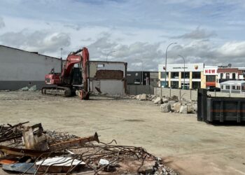 Comienza la construcción del nuevo supermercado Lidl en el polígono Los Villares que abrirá sus puertas a principios de 2025
