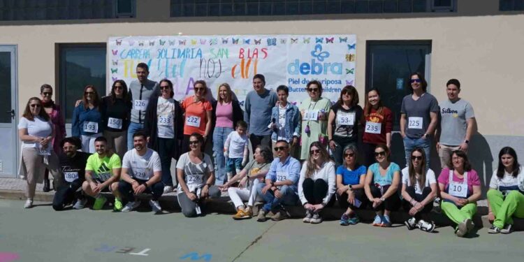 El colegio San Blas se vuelca con el pequeño Javi Gallo y la Asociación Debra-Piel de Mariposa