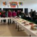 Las 70 tartas presentadas al concurso y el parque infantil ponen el broche final a las Fiestas de San Marcos de Doñinos