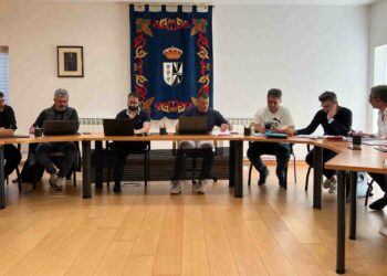 El voto de calidad del alcalde ‘salva’ el presupuesto municipal de Doñinos para este año por 2.992.600 €