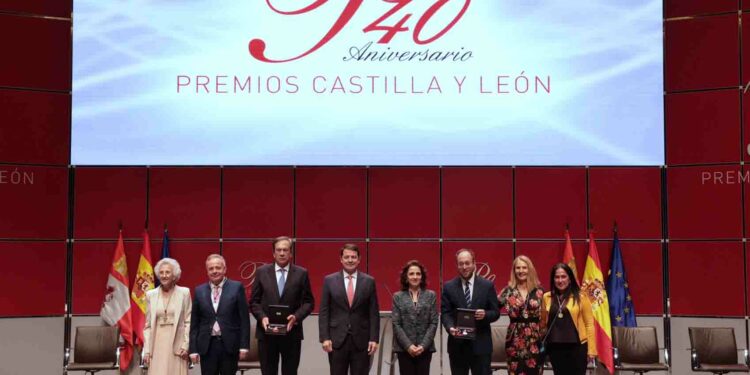 Los Premios Castilla y León reconocen la importancia de los galadonados en el crecimiento y progreso de la Comunidad