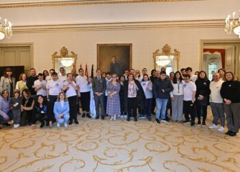 Apoyo y reconocimiento al trabajo y compromiso de las asociaciones que trabajan con personas con discapacidad