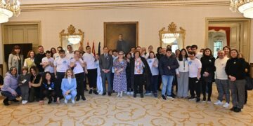 Apoyo y reconocimiento al trabajo y compromiso de las asociaciones que trabajan con personas con discapacidad