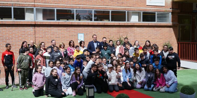 Santa Marta ‘presume’ del trabajo y las instalaciones del CAI en el acto de renovación del sello concedido por UNICEF