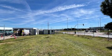 Comienzan las obras de la ‘esperada’ pasarela peatonal de unión entre los polígonos El Montalvo I y El Montalvo III en la SA-20