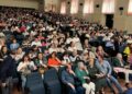 Sevillanas, música y bailes solidarios llenan el auditorio de Los Paúles en la 8ª Gala de la Asociación El Rocío
