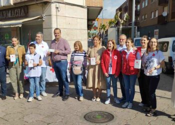 Santa Marta se vuelca con el trabajo de Cruz Roja a favor de las personas más desfavorecidas en el Día de la Banderita