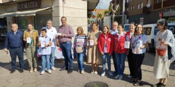 Santa Marta se vuelca con el trabajo de Cruz Roja a favor de las personas más desfavorecidas en el Día de la Banderita