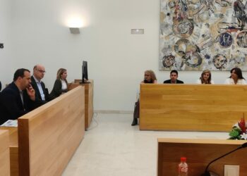 Santa Marta celebra el sorteo para elegir a los miembros de las mesas en las elecciones europeas