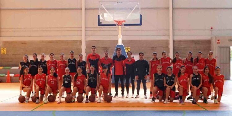 El XVIII Torneo Internacional de Baloncesto Ciudad de Santa Marta reúne a 204 equipos y más de 2.200 jugadores durante el fin de semana