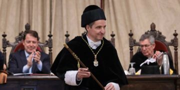 Corchado promete una gestión que convierta a la Universidad «en pieza clave en la transformación de la sociedad»