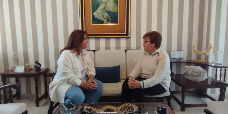 Santa Marta y el Centro Ave María renuevan el convenio con el que se alcanzan 10 años de colaboración entre ambas instituciones