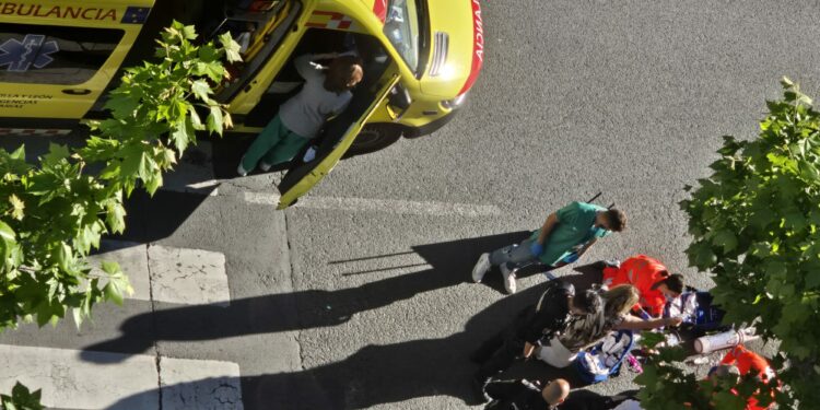 Fallece una mujer tras ser atropellada por un coche en la Avenida de Comuneros