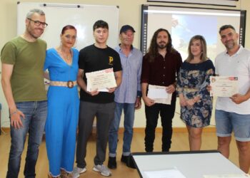 Carlos Montero gana el XXVIII Certamen de Pintura ‘Cabrerizos, paisajes y rincones urbanos’ con su obra ‘La Reja’