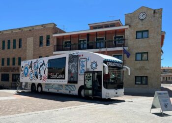 El espacio interactivo ‘Creactivity’ llega a Carbajosa para fomentar el ingenio y la creatividad de los escolares a través de la ciencia y la tecnología
