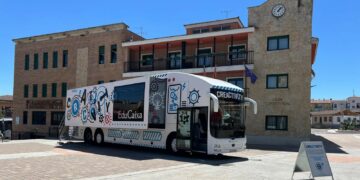 El espacio interactivo ‘Creactivity’ llega a Carbajosa para fomentar el ingenio y la creatividad de los escolares a través de la ciencia y la tecnología