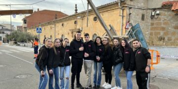 Los Quintos de Villares seguirán la tradición y plantarán el ‘Mayo’ el próximo sábado