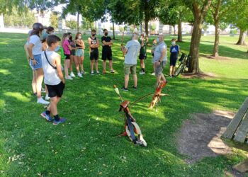 Talleres con empresas, novedad del programa de verano de Cibercarba para adolescentes
