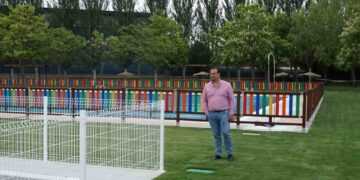 Los vecinos de Santa Marta estrenarán la temporada de verano con las instalaciones de las piscinas totalmente renovadas