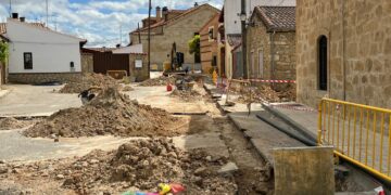 Monterrubio invierte 90.000 euros en las obras para completar la renovación de las redes de abastecimiento del municipio