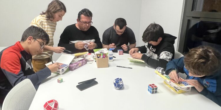 Nueve propuestas para que los jóvenes de Carbajosa participen en el programa de Ocio Nocturno