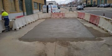 Villares invierte 50.000 euros en el arreglo de los baches para mejorar los viales del polígono industrial