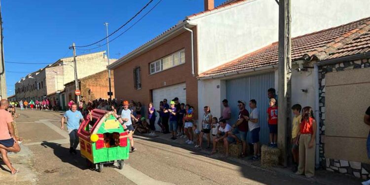 Doñinos ultima la preparación de las Fiestas de Santo Domingo con los campeonatos deportivos y de juegos de mesa, los Autos Locos y las carpas de las peñas