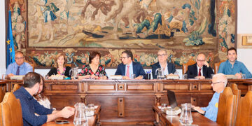 Salvador Rus elaborará el informe que valorará la actividad investigadora del rector