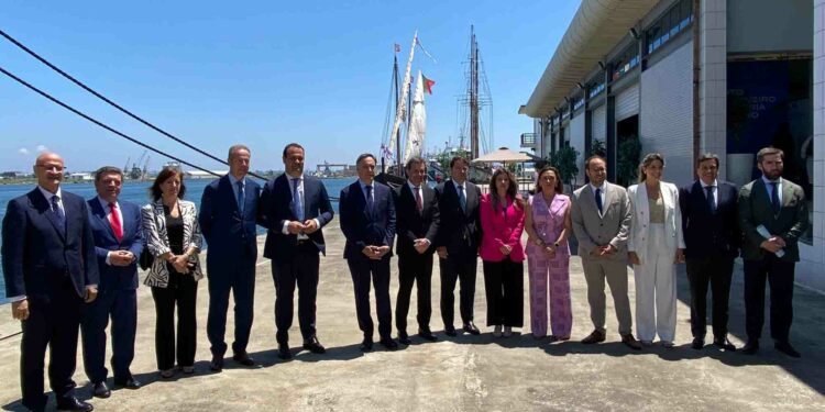 Castilla y León, Salamanca y la provincia defienden en Aveiro la importancia del desarrollo económico y social de los territorios hispano-lusos