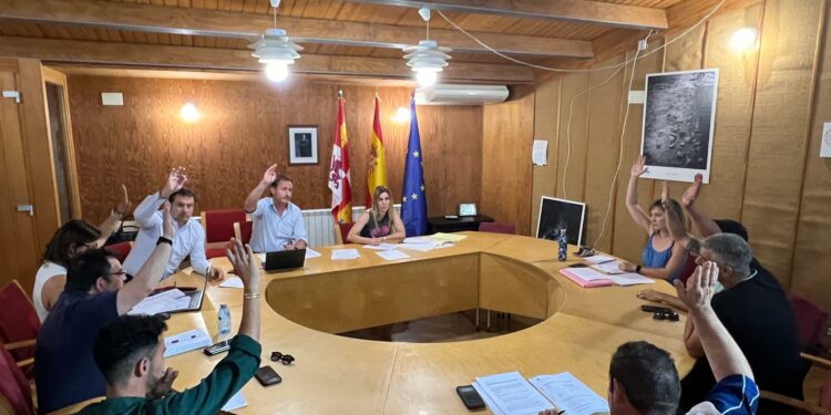 Aldeatejada da luz verde a la incorporación de Santa Marta, Castellanos de Moriscos y Moriscos a la Comunidad del Azud de Villagonzalo