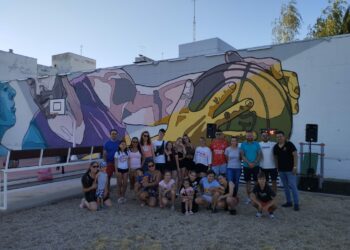 Dj, karaoke, juegos y fiesta de la espuma para los jóvenes de Santa Marta