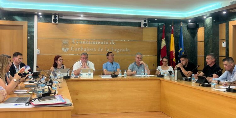 Carbajosa renueva el contrato de mantenimiento de viales y reparación de averías de agua por más de 1,4 millones para los próximos cuatro años
