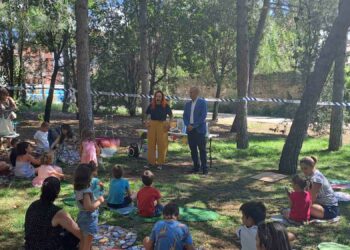 Cuentacuentos y animación a la lectura durante el mes de agosto en el parque de los Jesuitas