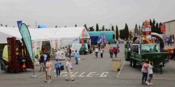 Salamanca pondrá en marcha un servicio especial de autobuses gratuito para Salamaq