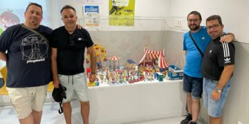 El mundo Playmobil llega al Hospital de Salamanca para alegrar a los pequeños ingresados