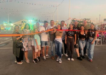 La Feria de Hostelería de Carbajosa abre sus puertas para disfrutar de la noche festiva