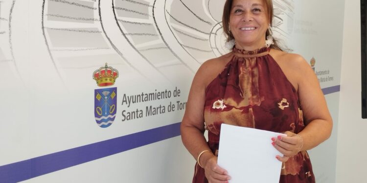 Ayuntamiento y Diputación renuevan el convenio para las prestaciones sociales esenciales, dotado con 18.000 euros