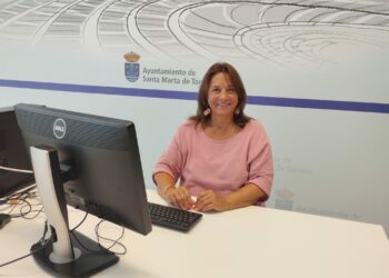 Un centenar de familias de Santa Marta podrán beneficiarse de los 12.000 euros de ayudas para libros de texto y material de alumnos de Infantil