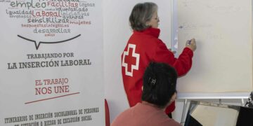 Cruz Roja Santa Marta ofrece un curso de comercio gratuito para desempleados