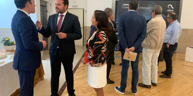 Salamanca participa en Aveiro TechWeek, la feria de la tecnología, el arte y la cultura