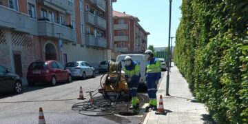 Santa Marta retira más de 25 toneladas de residuos con la limpieza de las alcantarillas y colectores de saneamiento