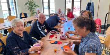 Manualidades y visitas culturales para niños y mayores en las actividades especiales de octubre