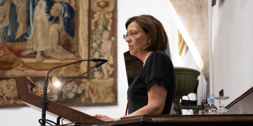 María Dolores Ludeña, nueva académica de la Real Academia de Medicina de Salamanca