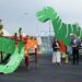 Los dinosaurios ‘invaden’ el renovado parque infantil del paseo Alcalde José Sánchez