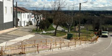 Cabrerizos agilizará la instalación de cámaras de seguridad en los accesos al municipio tras el último robo de 28 tapas de alcantarilla
