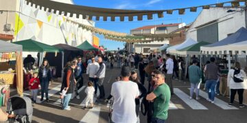 El Mercado Medieval llena de ambiente y animación el centro de Castellanos