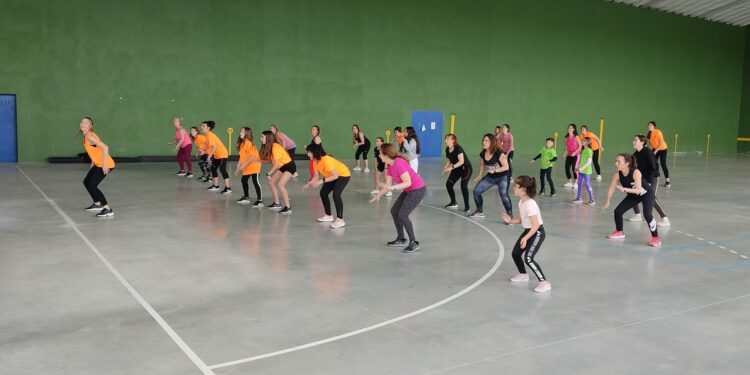 La oferta deportiva de Monterrubio incluye una treintena de actividades para niños y adultos