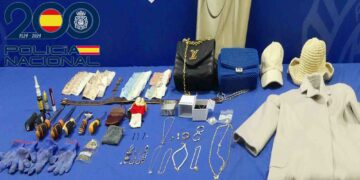 Detenidas dos mujeres, de 30 y 44 años por el robo con fuerza en viviendas