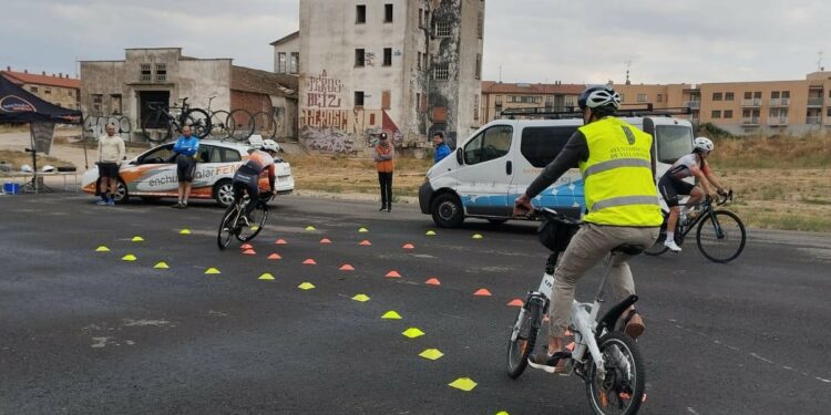 Villamayor finaliza la Semana de la Movilidad con la bici y actividades sobre ruedas